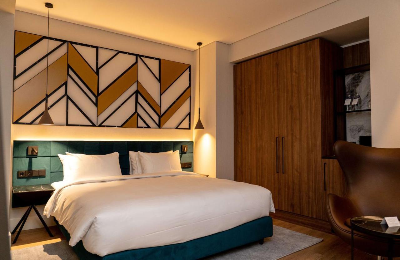 Radisson Blu Aurum Hotel, Брашов Екстериор снимка